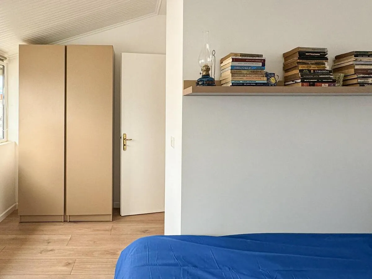 Urban Retreat Daire Tiran 0*,  Arnavutluk
